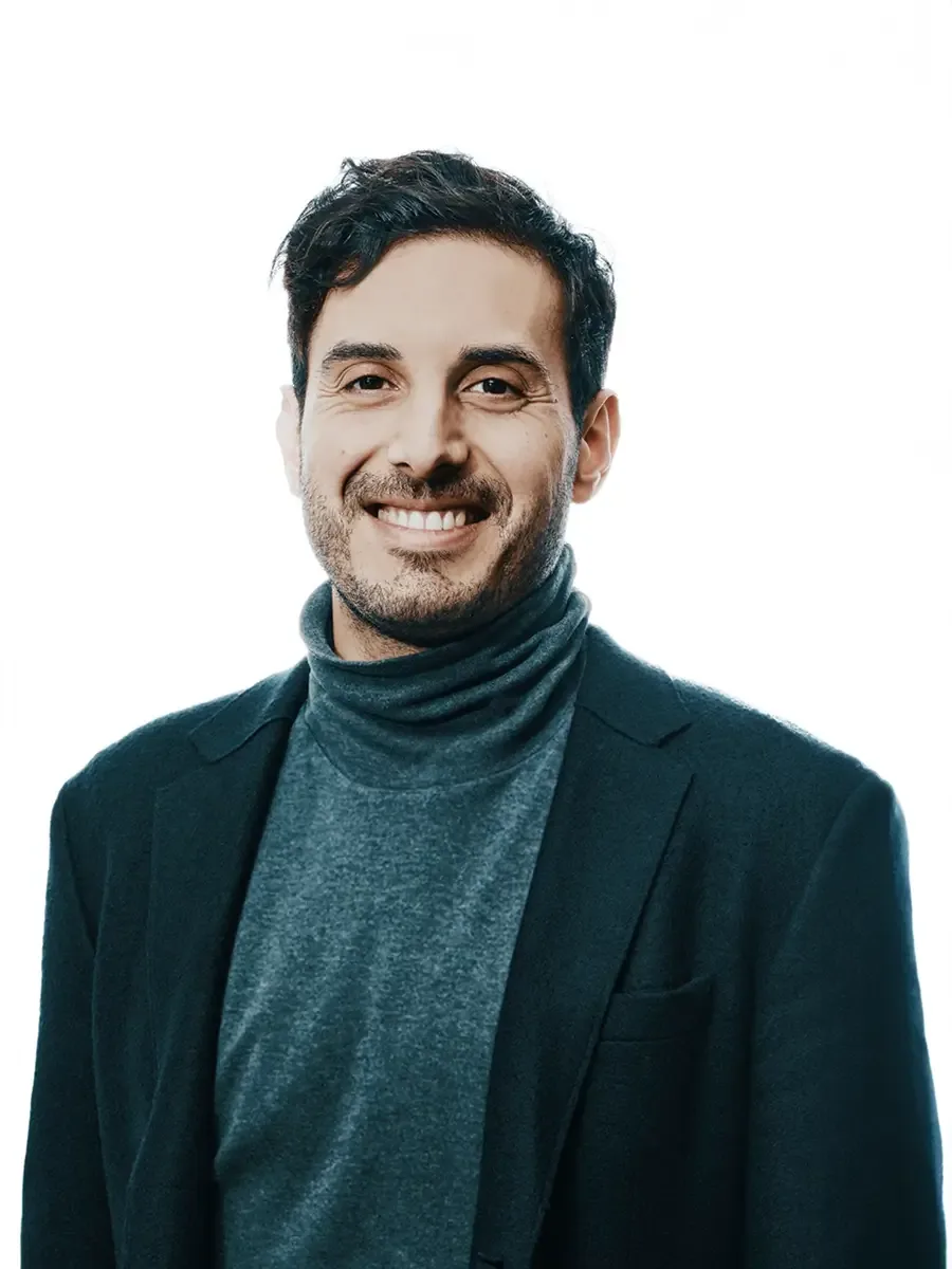 Julian Gaviria V2