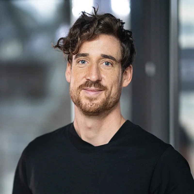 Portrait von Julian Waning